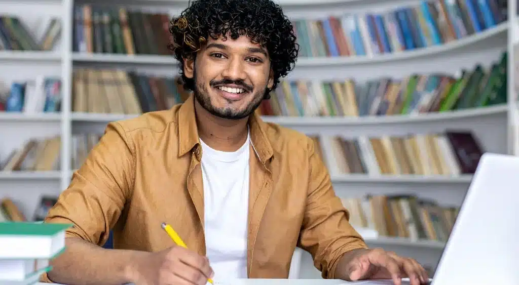 Iniciante em manutenção de celular: em qual dos 3 perfis você se encaixa (e o que isso muda nos seus resultados) 1 Iniciante em manutenção de celular: em qual dos 3 perfis você se encaixa (e o que isso muda nos seus resultados)