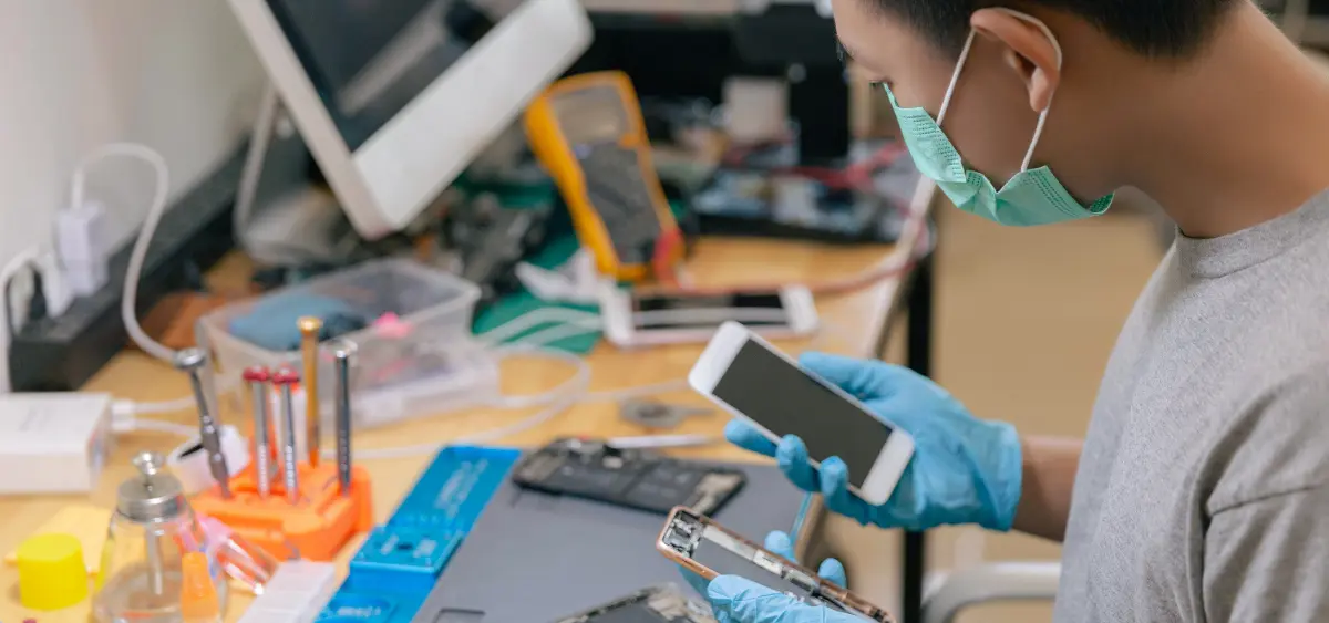 Quando NÃO Vale a Pena Consertar um Celular (Evite Prejuízo) Quando NÃO Vale a Pena Consertar um Celular (Evite Prejuízo)