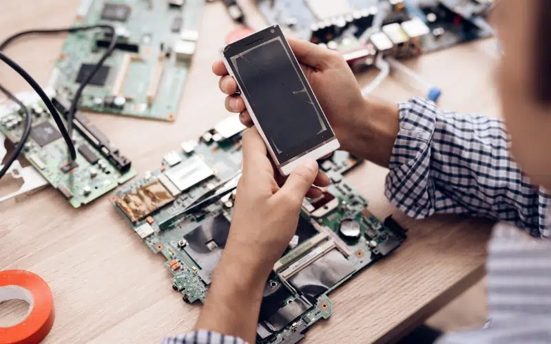 Reparos simples celular 2026 preços lucro R$12k Reparos simples celular 2026 preços lucro R$12k