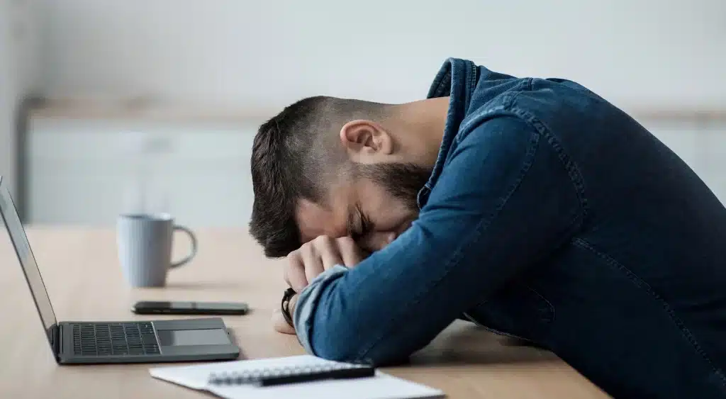 Não consigo clientes consertando celular? O erro que ninguém te conta 1 Não consigo clientes consertando celular? O erro que ninguém te conta