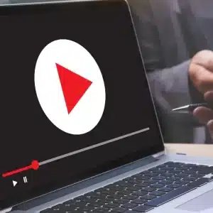 Blog 11 YouTube ou Curso Profissional: Os Riscos de Aprender Manutenção de Celular de Graça